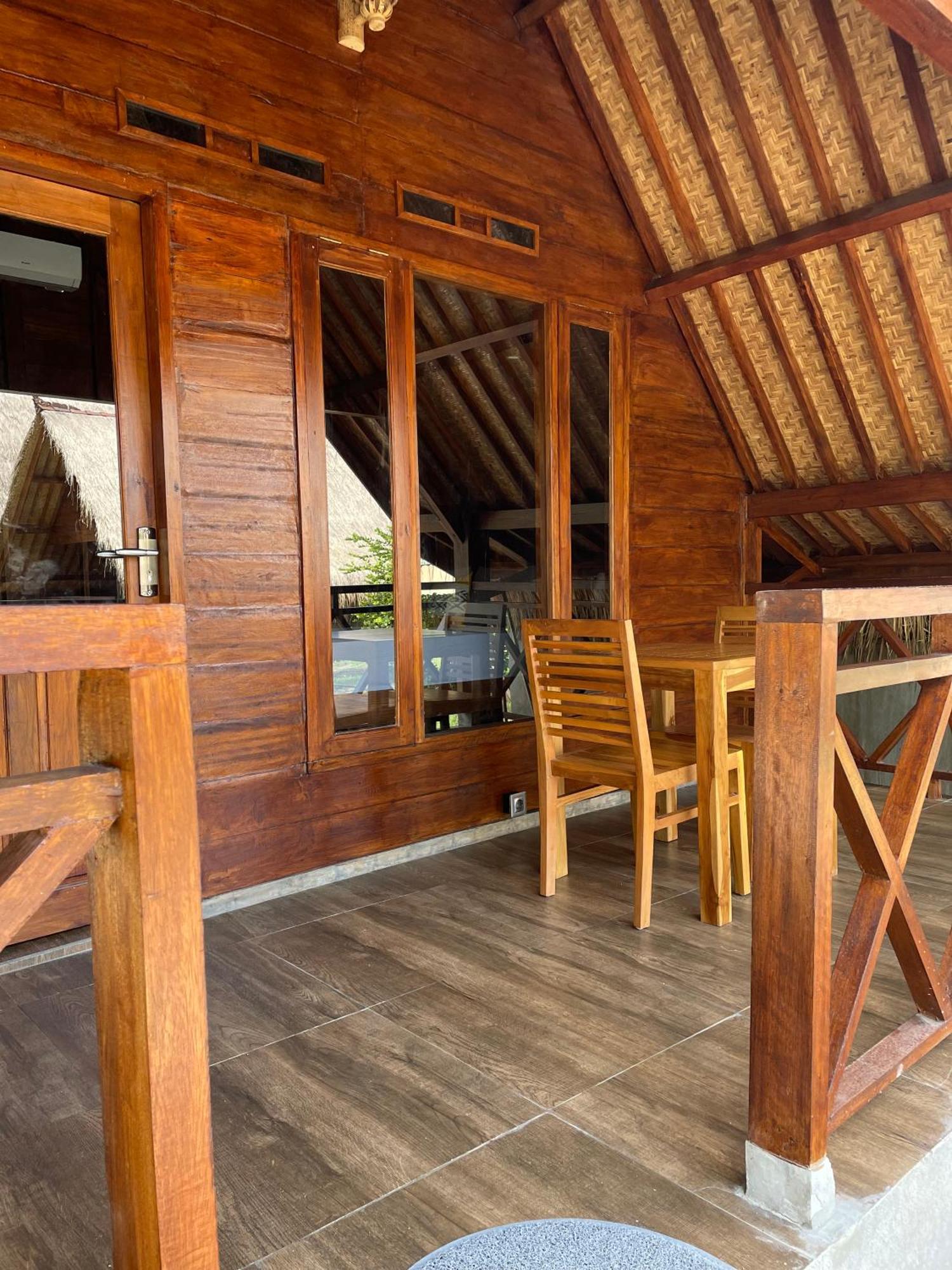 Saja Cottage, 길리메노 외부 사진